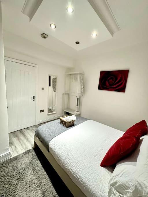 Centrally-Located Gem In Marble Arch, London Exterior photo