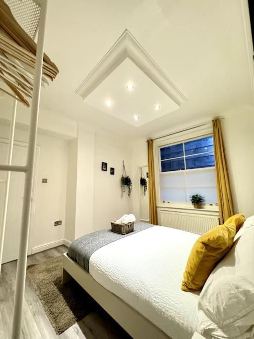 Centrally-Located Gem In Marble Arch, London Exterior photo